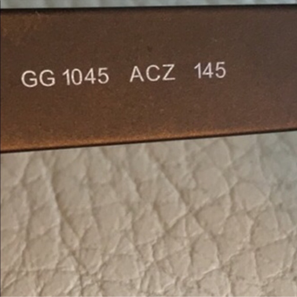 Gucci Black Rectangular Eyewear - image 8